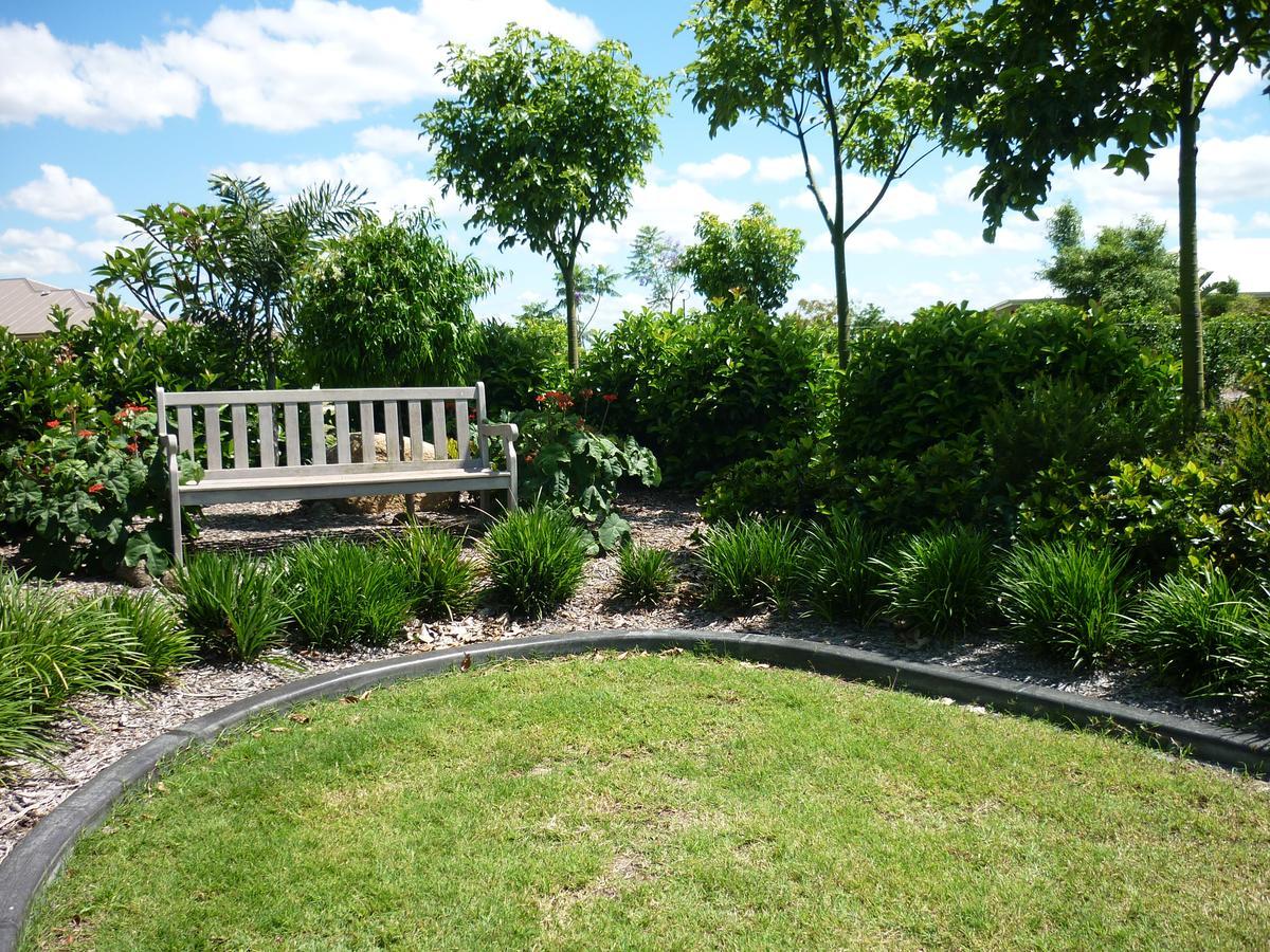 Willowbank Drive Bed & Breakfast Exterior photo