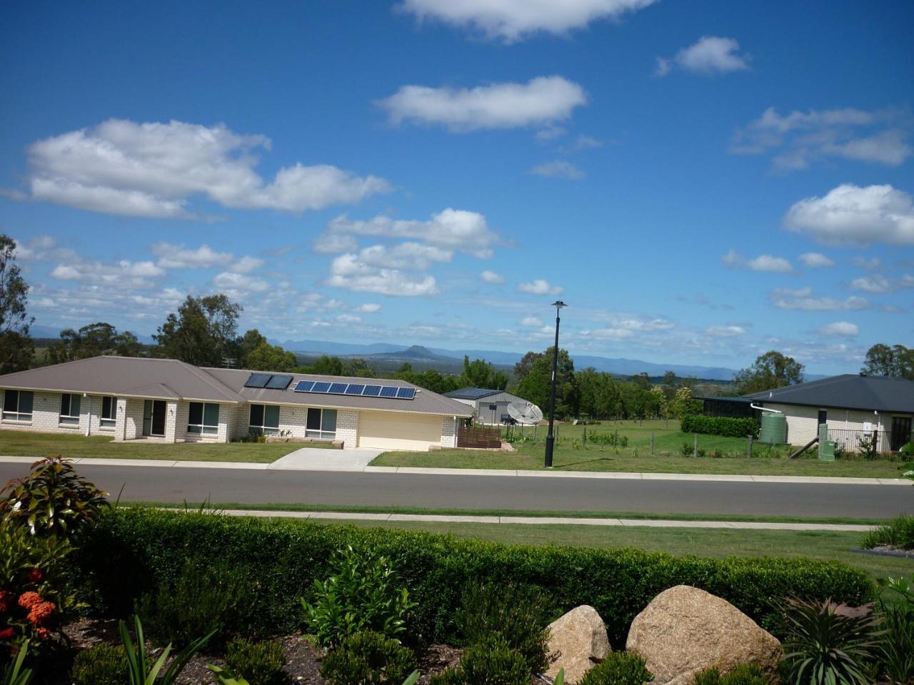 Willowbank Drive Bed & Breakfast Exterior photo